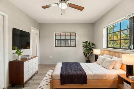 1985 NE 177th St, North Miami Beach, Floryda 33162, USA