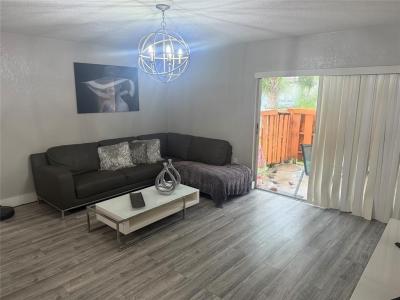 7208 Fairway Dr I9, Miami Lakes, Floride 33014, États-Unis