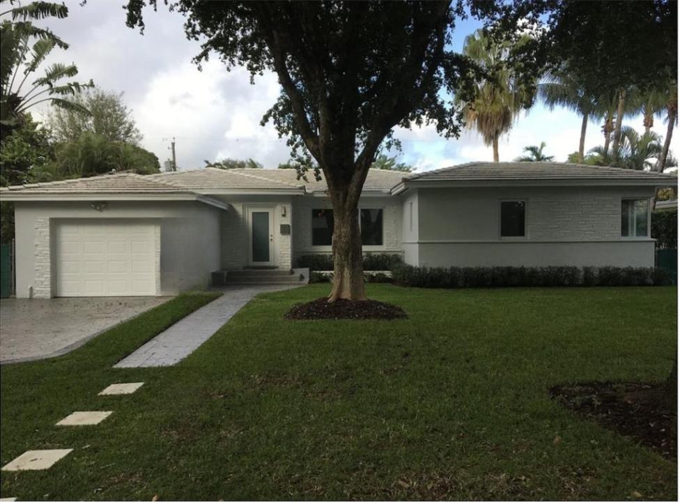 555 NE 52nd St, Park Plaza, Miami, פלורידה 33137, ארצות הברית של אמריקה