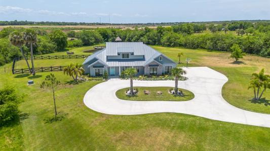 2437 SW 33rd Cir, Okeechobee, Floride 34974, États-Unis