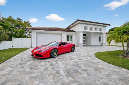 711 NE 6th st, Boca Raton, Florida 33432