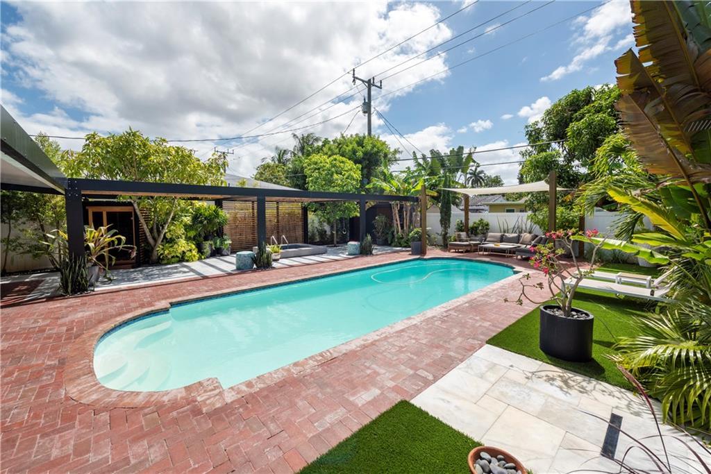 1521 NE 3rd Ave, Fort Lauderdale, Florida 33304