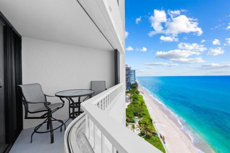5070 N Ocean Dr 12-A, Riviera Beach, Флорида 33404, Соединенные Штаты