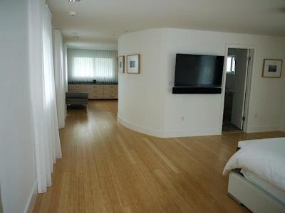 8301 NE 10th Ave, Miami, Florida 33138, Stati Uniti