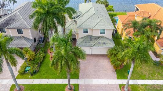 18932 SW 33rd Ct, Vizcaya-las Brisas, Miramar, Florida 33029