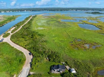 853 W Beach Road, Charlestown, RI 02813, USA