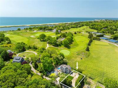 17 East Hills Road, Westerly, Rhode Island 02891