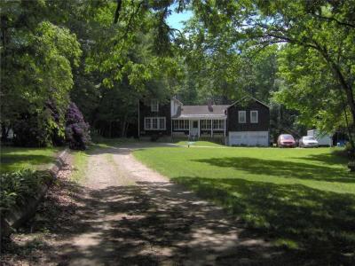 274 Albion Road, Lincoln, Rhode Island 02865