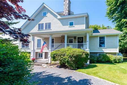 30 Bonnet View Drive, Jamestown, Rhode Island 02835