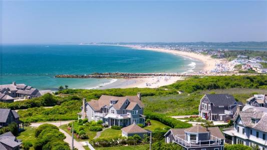 7 Fenway Road, Westerly, Rhode Island 02891