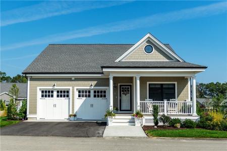 25 Wescott Way 80, Coventry, RI 02816, USA