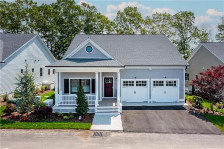 32 Wescott Way 53, Coventry, RI 02816, USA