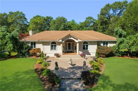 22 Brook View Drive, Scituate, Rhode Island 02831