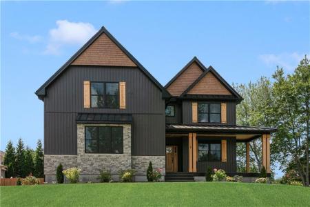 5 Braeburn Circle, Cranston, Rhode Island 02921