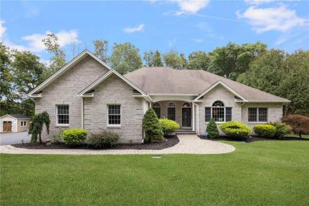 25 Hillside Road, Cumberland, RI 02864, USA