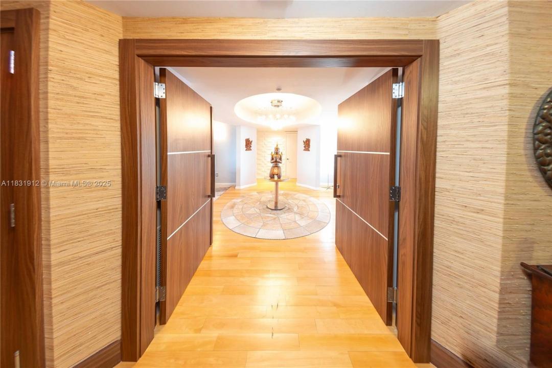 Sunny Isles Beach, FL 33160