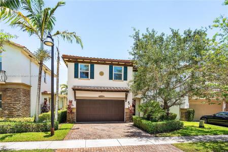 6411 Osprey Landing St, Davie, FL 33314