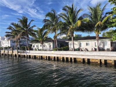 2200 Bay Dr 3, Miami Beach, FL 33141