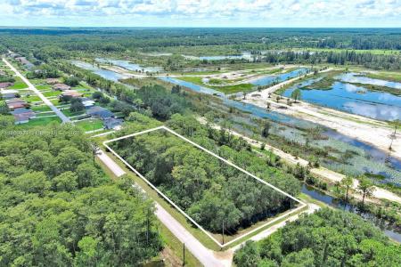 167 Ocean Park Dr, Lehigh Acres, FL 33972