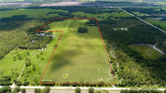 1432 SILVER LAKE RD, Other City - In The State Of Florida, FL 33935