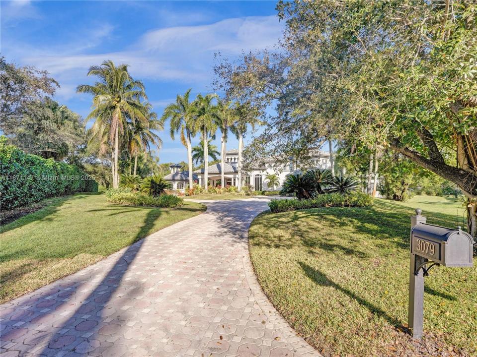3079 Old Still Lane, Weston, FL 33331