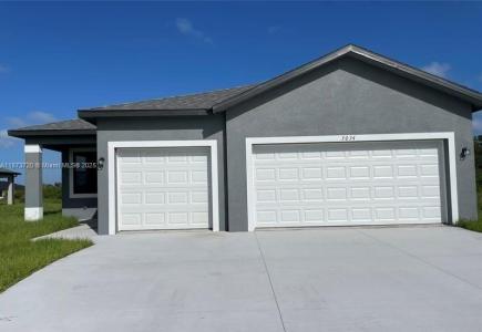 3034 E Briarwood Cir, La Belle, FL 33935