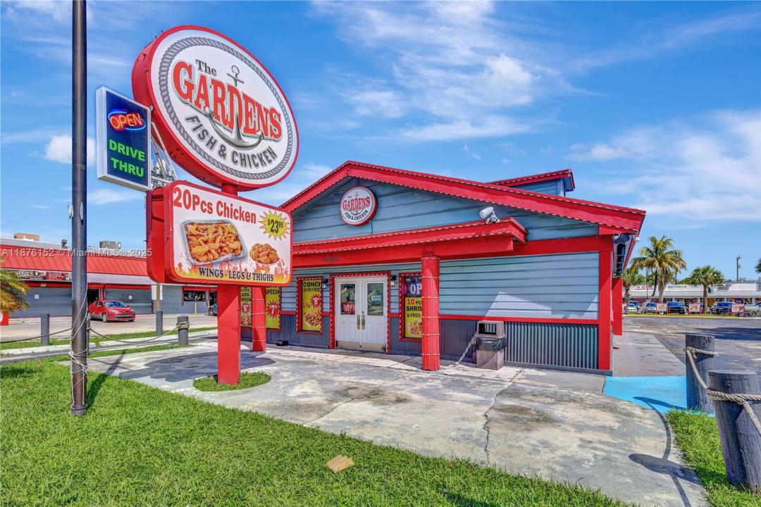 4775 NW 183rd St, Miami Gardens, FL 33055