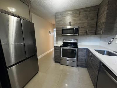 811 NW 6th Ave 1, Pompano Beach, FL 33060