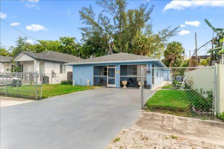 612 NW 15th Ave, Fort Lauderdale, FL 33311