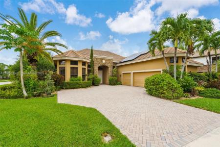 3617 Royalle Ter, Wellington, FL 33449