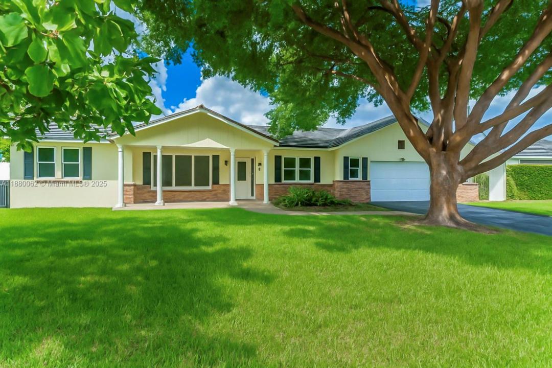 3921 NE 31st Ave, Lighthouse Point, FL 33064