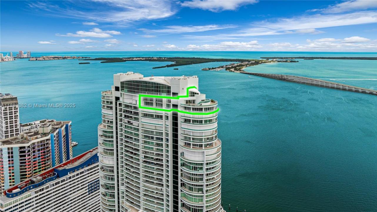 1643 Brickell Ave PH4902, Miami, FL 33129