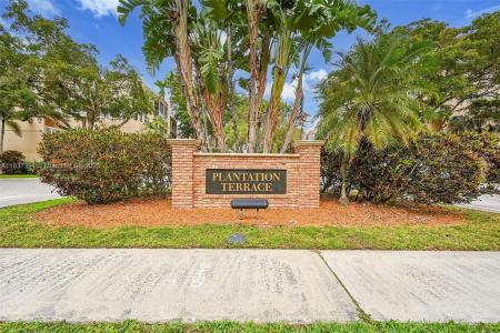 6751 Cypress Rd 405, Plantation, FL 33317