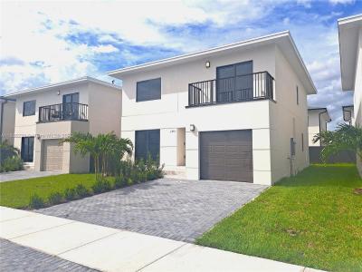 1373 NW 1st St 1373, Florida City, FL 33034