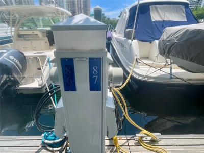 3575 Mystic Pointe Dr, Slip 87, Aventura, FL 33180