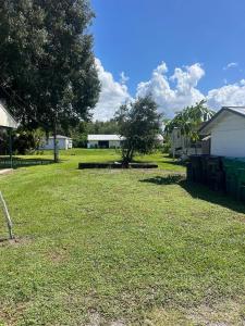 Okeechobee, FL 34972