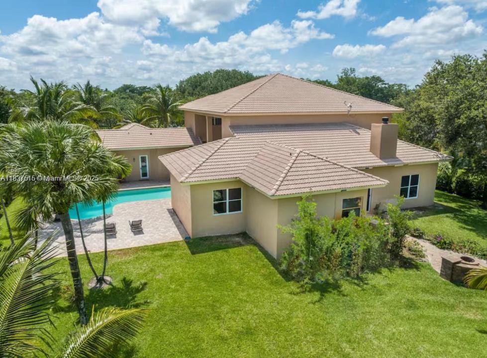 5960 NW 79th Way, Parkland, FL 33067