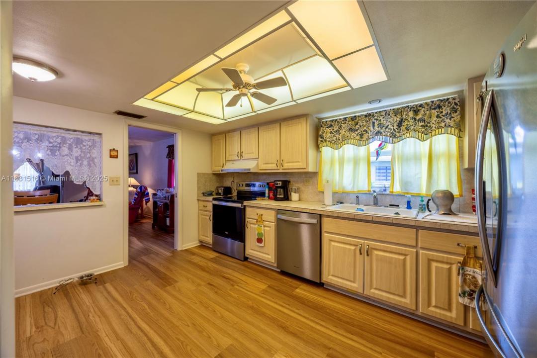 Fort Myers, FL 33919