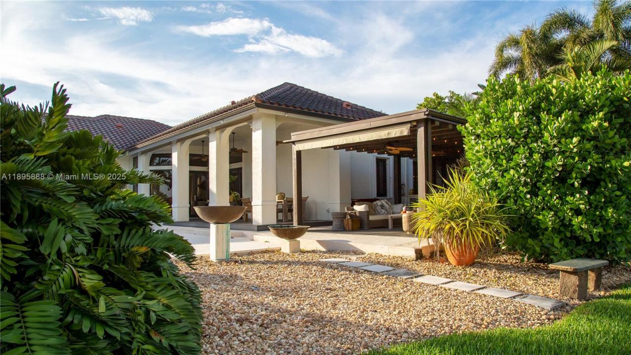 2880 Windmill Ranch Rd, Weston, FL 33331