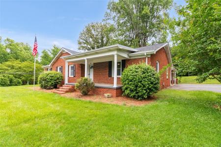518 E Main Street, NC 27248