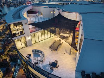 18555 Collins Ave PH-1, Sunny Isles Beach, FL 33160