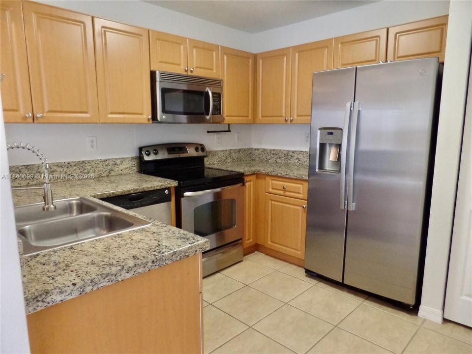 14358 SW 9th Ct 2308, Pembroke Pines, FL 33027