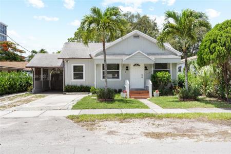 2946 SW 26th St, Miami, FL 33133