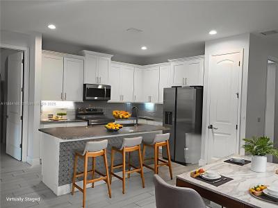 1174 SE Hutchins, Palm Bay, FL 32909