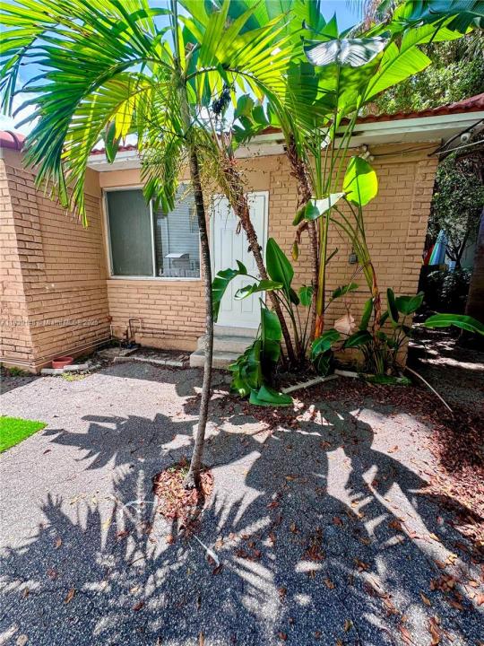 9065 Harding Ave D2, Surfside, FL 33154