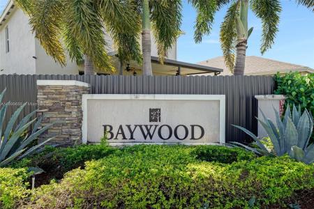 572 NE 6th Pl, Florida City, FL 33034