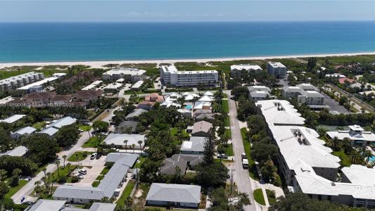 915-917 Turtle Cove Ln, Vero Beach, FL 32963