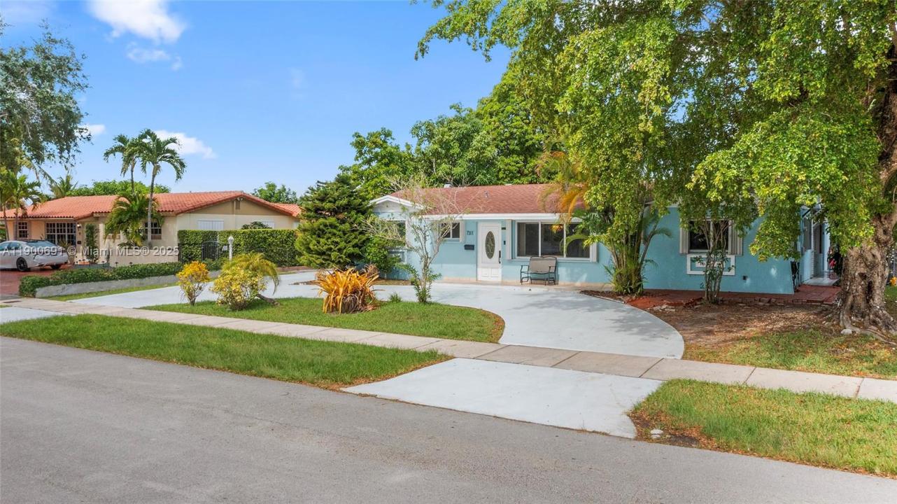 7311 SW 139th Ave, Miami, FL 33183