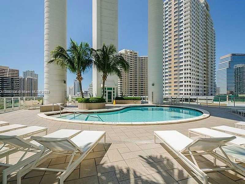 900 Brickell Key Blvd 2602, Miami, FL 33131