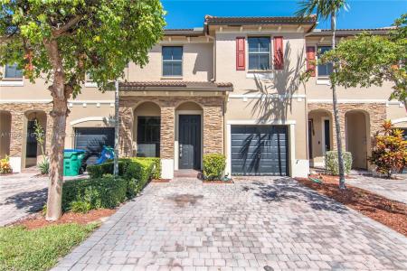 11341 SW 233rd St, Homestead, FL 33032